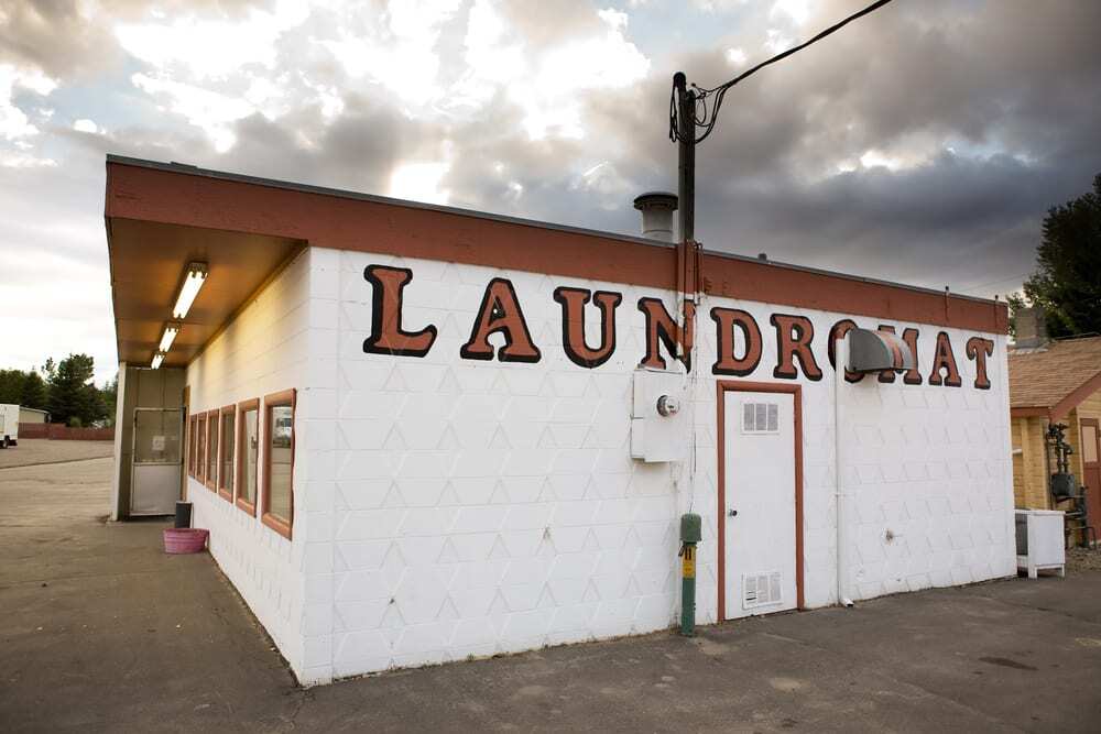 An Old Laundromat, an Example of a Complex Site