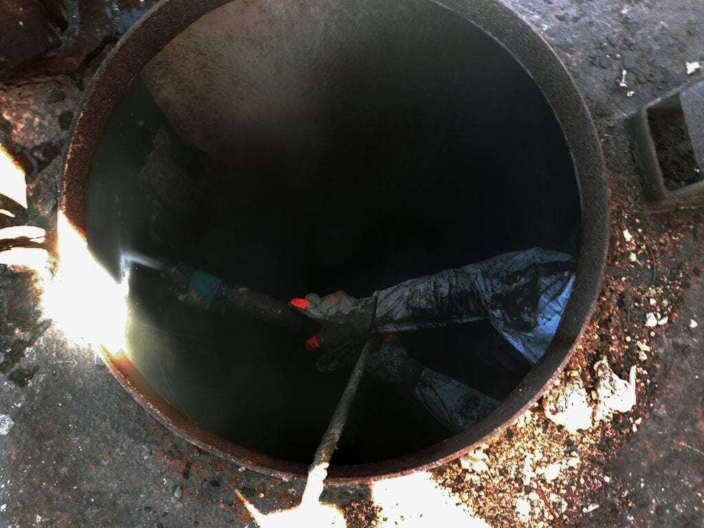 Vapor Blasting in a Tank